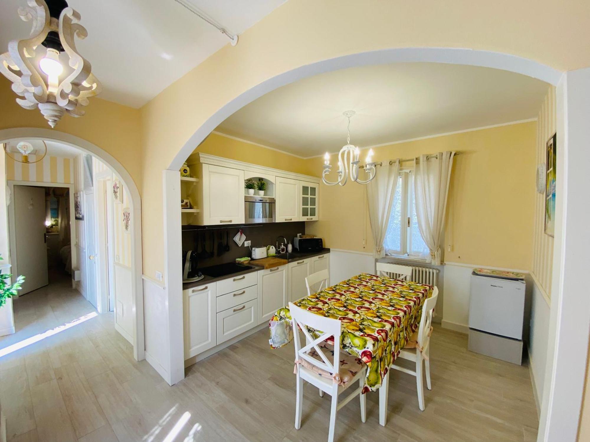 Villa Poggio Ulivo Pool-Apartments Rivoli Veronese Eksteriør billede